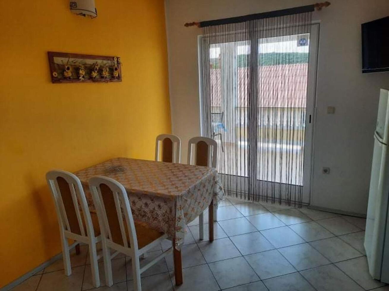Apartments Robi- Swimming Pool And Beautiful Garden Kampor Esterno foto